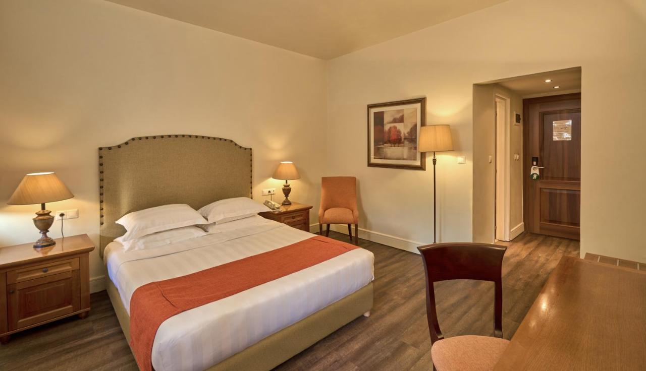 Xenia Palace Portaria Екстер'єр фото